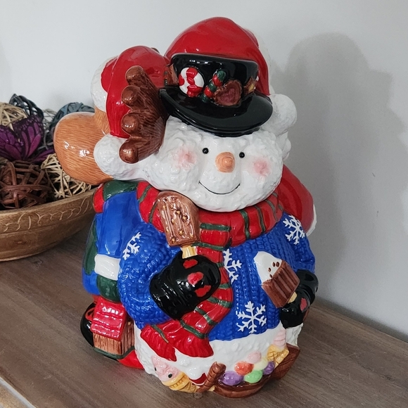 🎄🍪 Vintage 3D Christmas Cookie Jar – Mr. Moose, Santa & Frosty Amazing Design - Picture 5 of 16